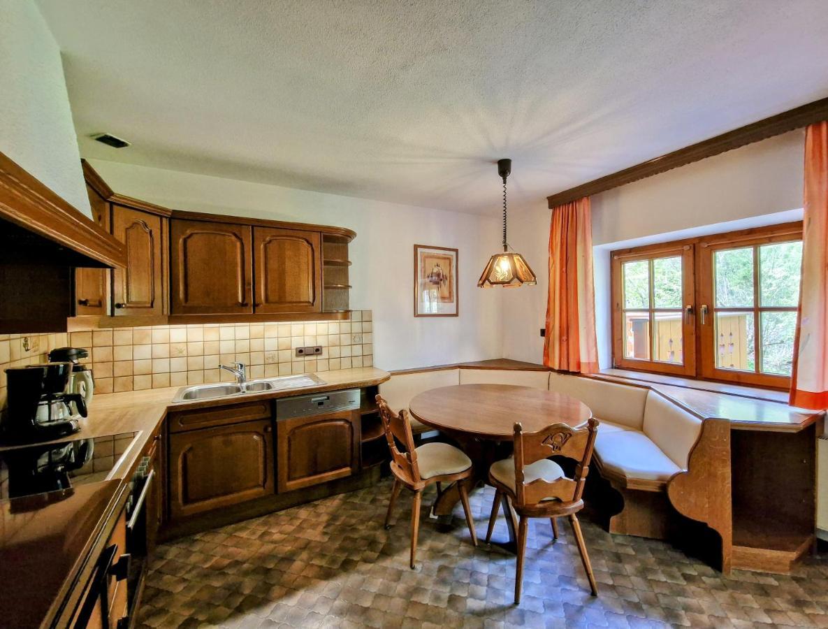Ferienhaus Alpenschloessl Lermoos Esterno foto