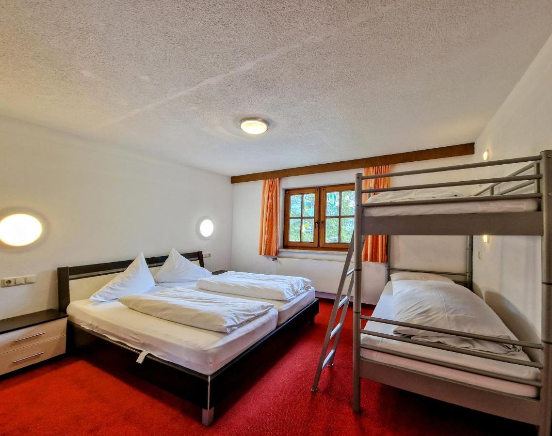 Ferienhaus Alpenschloessl Lermoos Esterno foto