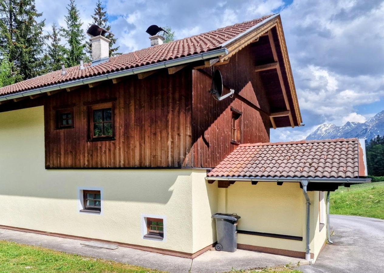Ferienhaus Alpenschloessl Lermoos Esterno foto
